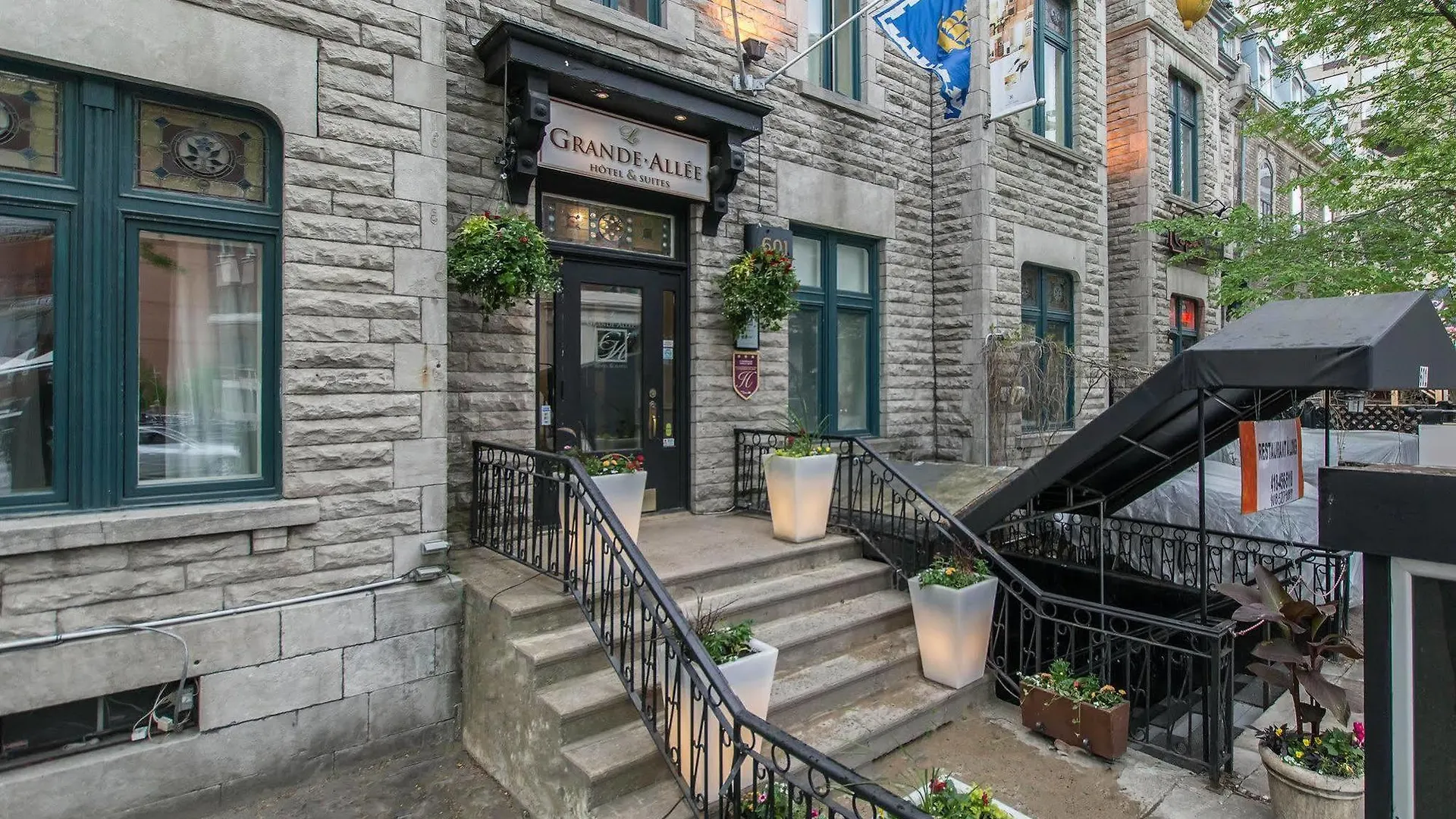 Unilofts Grande-Allee Quebec City Hotel